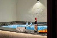 South the Taihu Lake Songmo  Hotel (Taihu Yueliangwan Branch) - Hot Springs