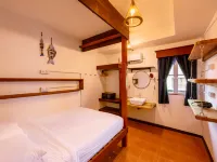 BarraCuda Den (previously known as Jono's Place) Hotels in Semporna