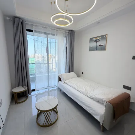 Little Elephant Hotel Отели рядом с достопримечательностью «Торговый центр The Sarit Centre»
