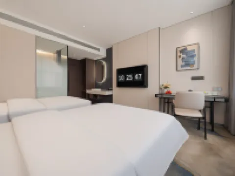 Golden Coast Resort Hotel (Yantai Nanshan Yacht Club)