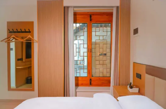 Barkol Guxiang Courtyard Homestay