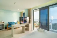 Haya Hotel Phu Quoc, Trademark Collection by Wyndham - Yüzme Havuzu