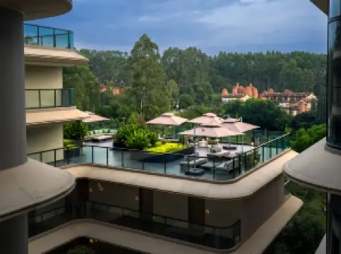 弥勒東風韻沐心谷碧朗灣温泉保養リゾート