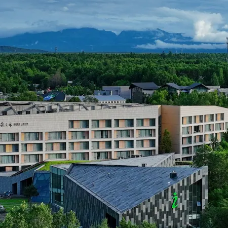 Zhi Resort • Riverside