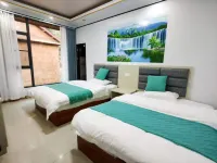 Guangnan Taoxi Riverside Homestay - Bjergudsigt