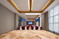 The Lanesborough International Hotel - Mountain view