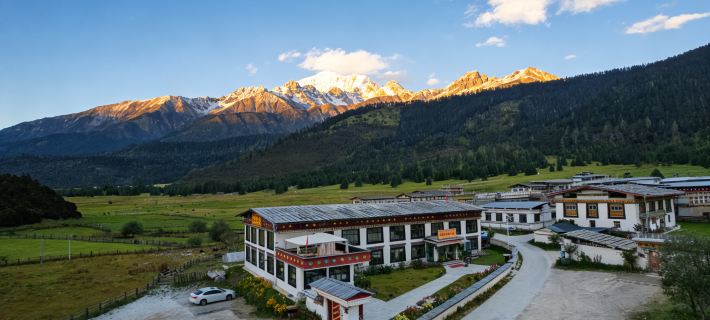 Linzhi Cagong Kangsang Homestay (Gongcuo Lake Scenic Area Branch) Hotele w: Nyingchi