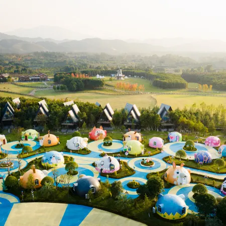 Xianfeng Sanbao Resort