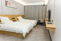 永新泊曼尼酒店