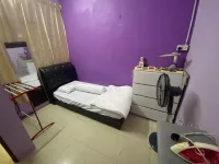 Anwar Kluang Homestay (Muslim Only)