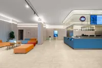 HanTing Meizhou Academician Square Hotel