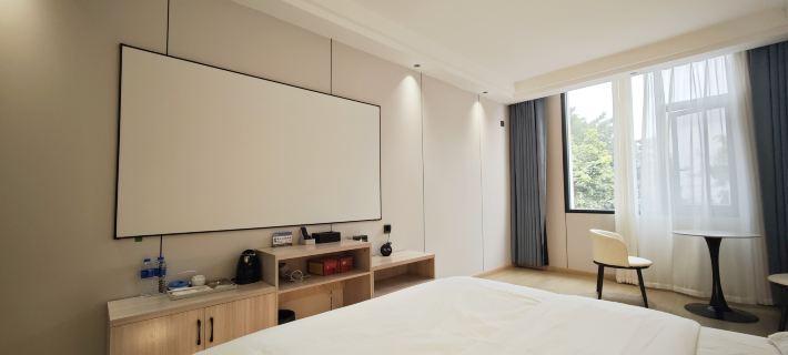 Yibo Hotel (Mengzi Nanhu Park Xintiandi Pedestrian Street) Hotels in Mengzi