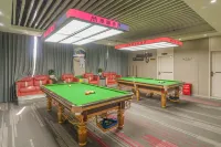 Moka E-Sports Hotel (Maralbexi Central Stadium) - Gym