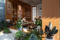 Mangshi Guijing Homestay (Dai Ethnic Ancient Town) - Hot Springs