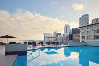 Rendezvous Heritage Hotel Auckland - Pools