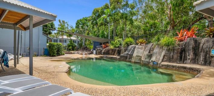 Noosa Entrance Waterfront Resort Hotels in Noosaville