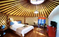 Grassland Pastoral Song Stars | Sunset Star River Homestay (Bayanbulak Scenic Spot)