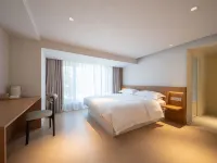 Muyu Homestay (Dalian North Station) - شرفة