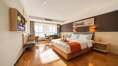 7 Days Premium (Chongqing Baishiyi) Hotels in Hailan Yuntian Hot Spring Resort