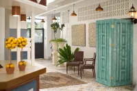 1001 Nights Boutique Inn - parking