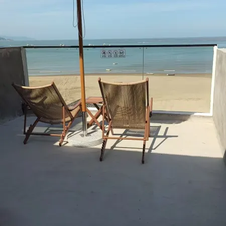 Yihai Homestay
