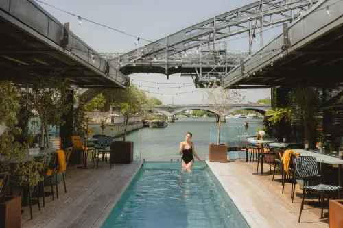 Hotel Off Paris Seine - Rooftop Pools