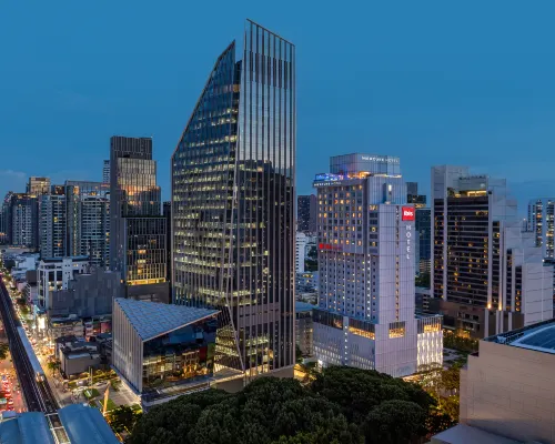 Ibis Bangkok Sukhumvit 24 Hotels near Thonglor