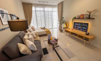 Georgetown Beacon Executive Suite 9-10pax | Amazing SkyPool