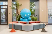 Homeinn · neo Hotel (Baishan Municipal Government) - parking