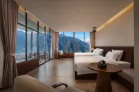 Lixian Sanyoushan Fores Private Hot Spring Homestay - Layanan Antar-Jemput