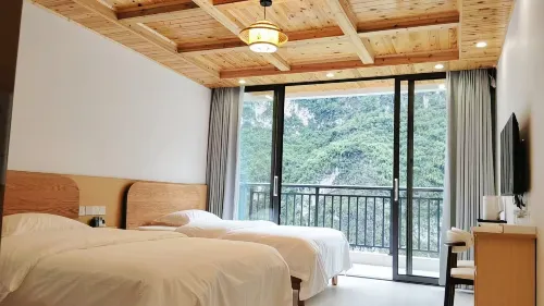 Qishan Homestay (Gongtan Ancient Town) - 2-Star