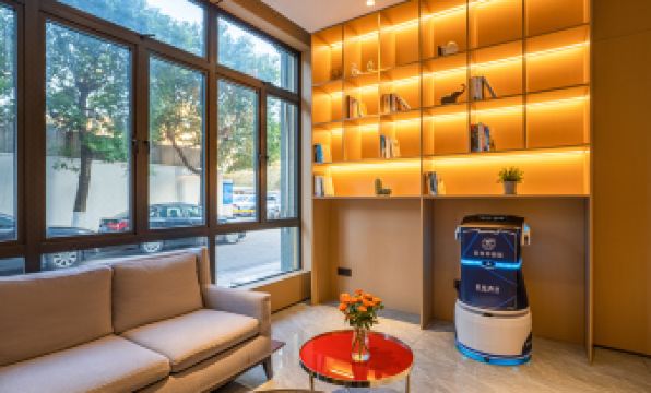 Starway Hotel (Deqing Zhengxiang Commercial Plaza, Yongan Street)