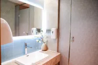 Homeinn Hotel (Xinmin Railway Station)
