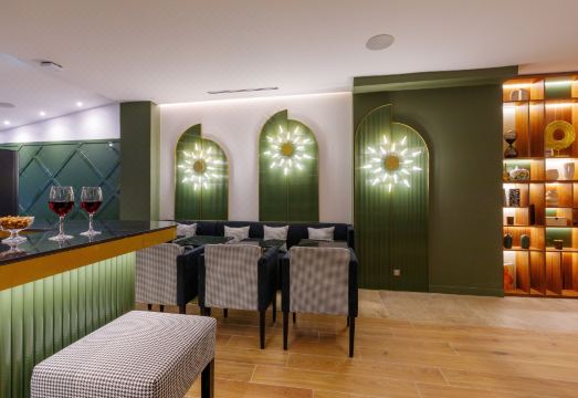 2. 스타 샹젤리제..