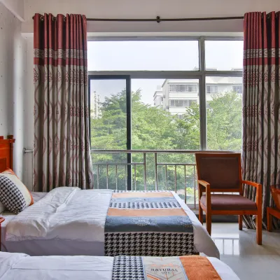 Gangfeng Express Hotel Hotels near Beihai Railway Station