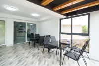 Zhujiajian xingkongli hotel