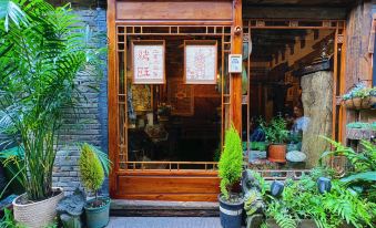 Mountain Rain River View Hote