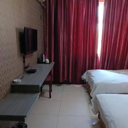 Shanshan Ruijie Hotel