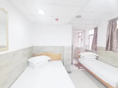 南強イン 香港（尖沙咀） 榕記火焔鶏煲私房菜周辺のホテル