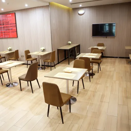 Borrman Hotel (Bengbu Wuhe)