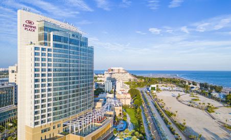 Crowne Plaza Beihai Silver Beach - Housity