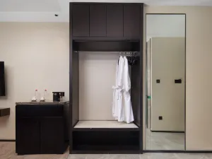 XANA Deluxe Hotel (Hotan Night Market Chuanyi)