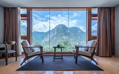 Selong Village The Hidden House Resort Hotel Hotels near Dacaoba Natural Village