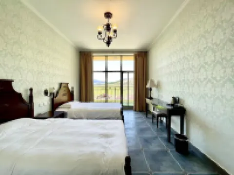 Gushi No.1 Courtyard Boutique Hotel