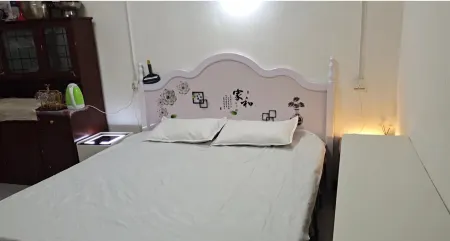 Linyi Hongrui No.81 Homestay Отели в г. Линьи