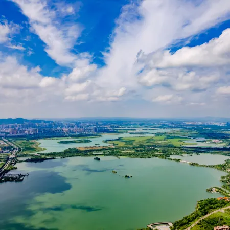 Howard Johnson Lakeview Hotel Huaibei