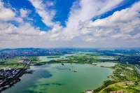 Howard Johnson Lakeview Hotel Huaibei - วิว