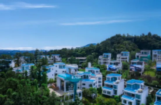 莫干山天空泳池度假村