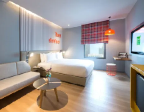 イビス スタイルズ バンコク スクンビット  4 ナーナー プラザ周辺のホテル