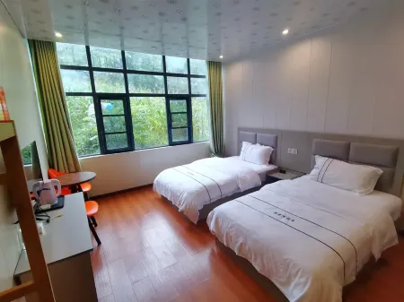 Junfeng Farm Stay Отели рядом с достопримечательностью «Lu Yuan Ping»